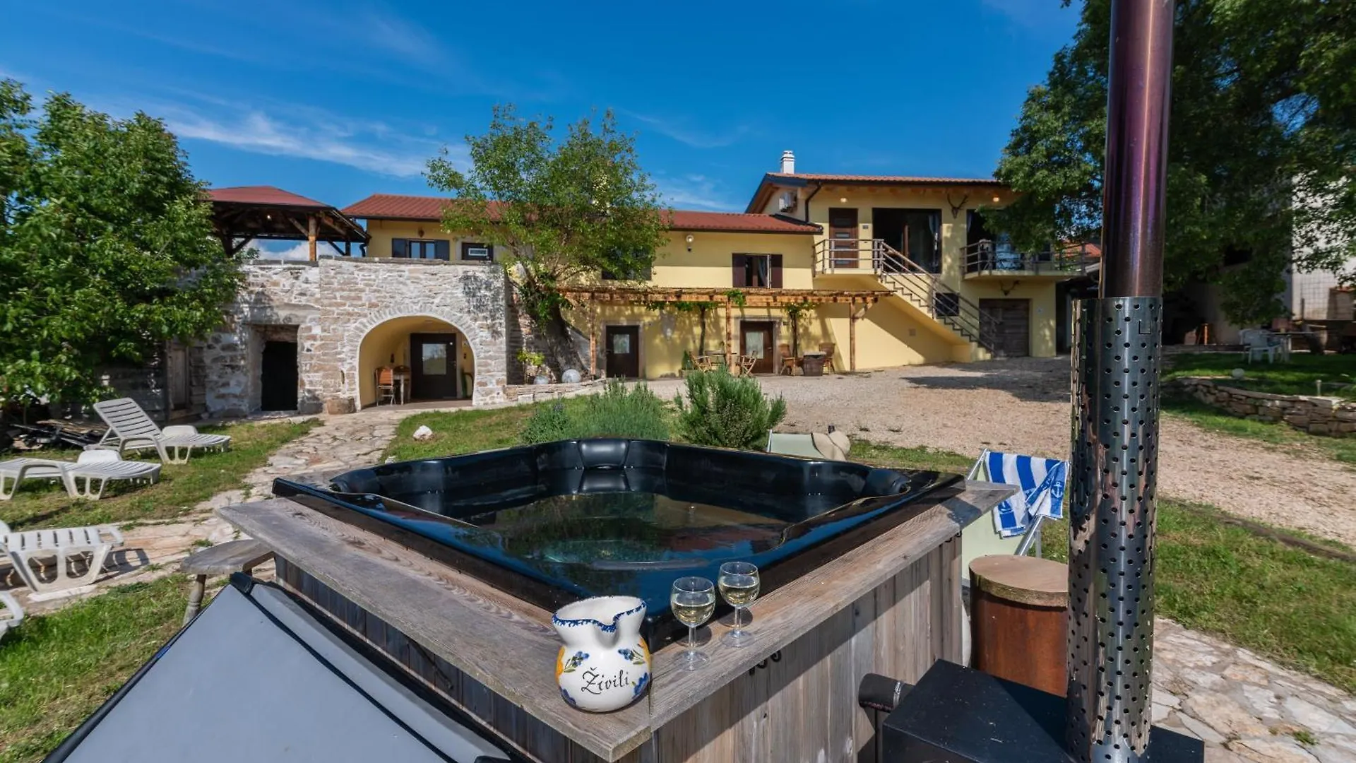 Gourmet Und Meer Apartments Pulici Croatia